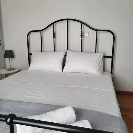 Kampi Daire Folégandros